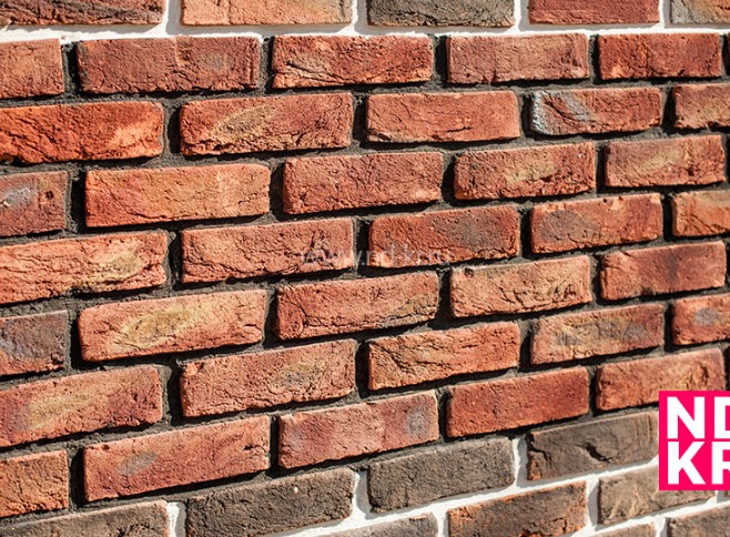 Кирпич дизайнерский облицовочный ручной формовки Рубин с бликами WDF М-125 