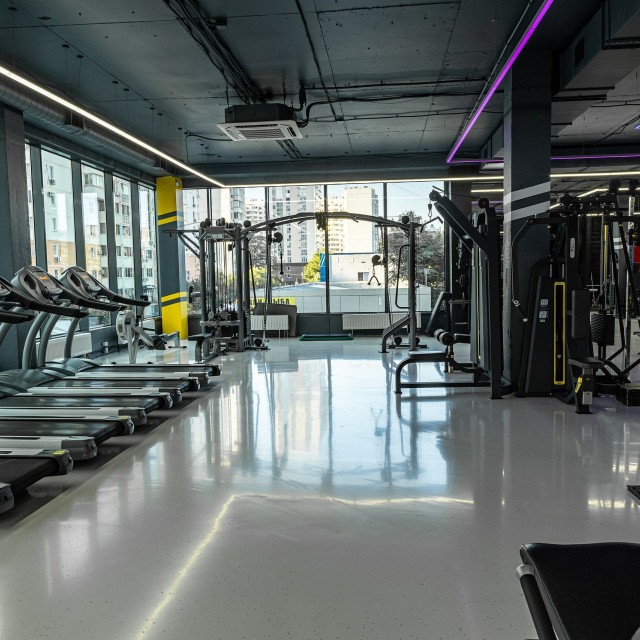 Клубные карты в фитнес-центры в Краснодарском крае в 2025 г. стали дороже на 16%